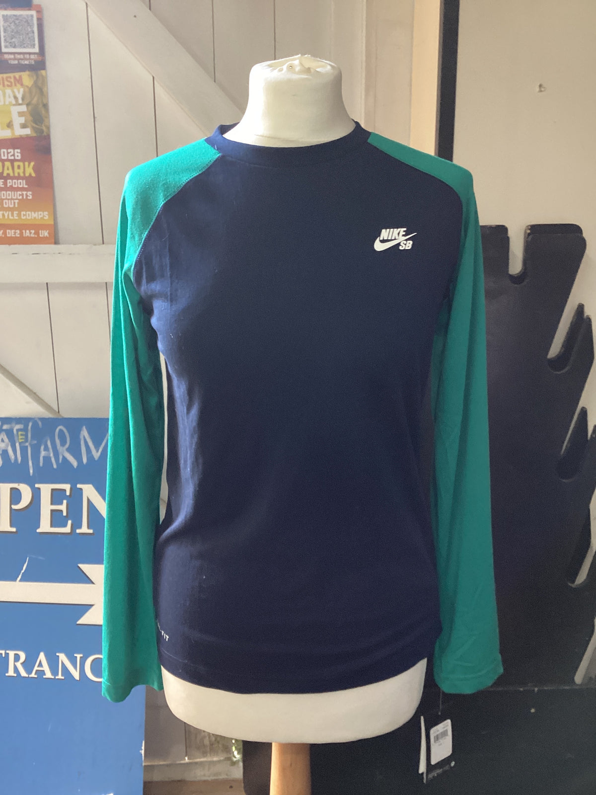 Nike SB dri-fit long sleeve T-shirt
