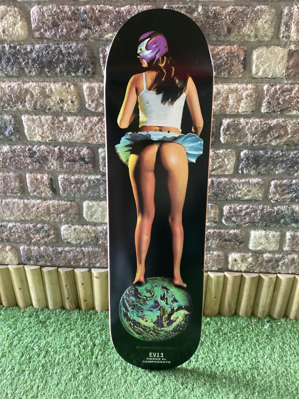 Evisen Skateboards Lucha woman deck