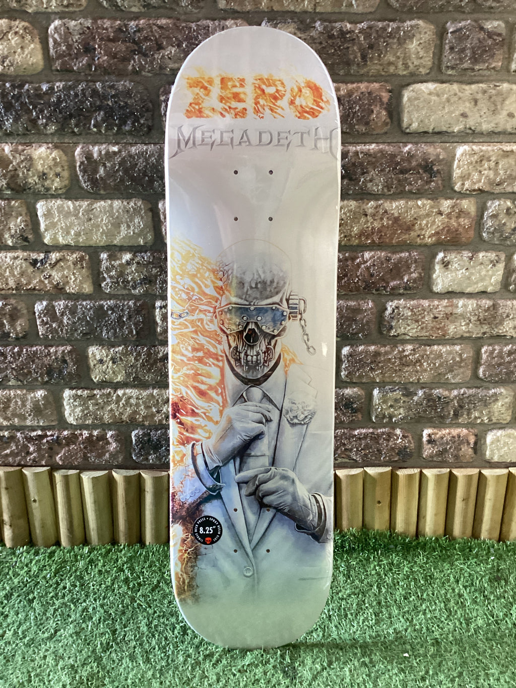 Zero x Megadeath white 8.25